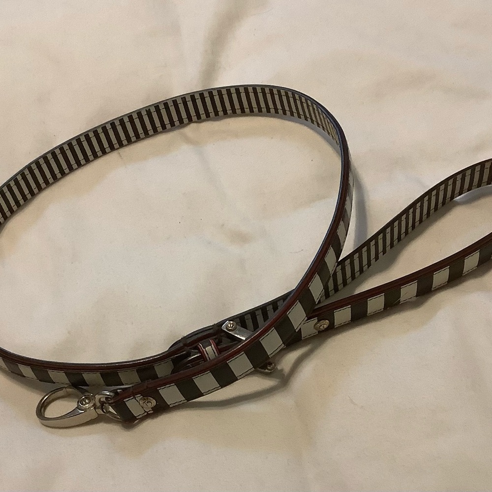 Henri Bendel Striped Dog Leash with red trim. Very good condition.